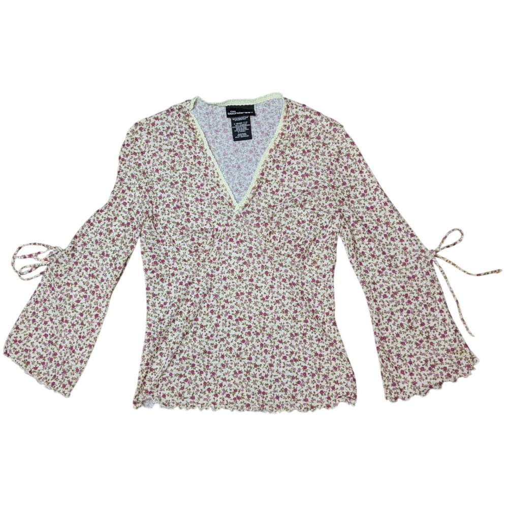 Vintage No Boundaries Y2K Cottage Feminine Long Sleeve V-Neck Top Juniors 7/9